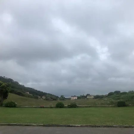 La Corona 3 *
